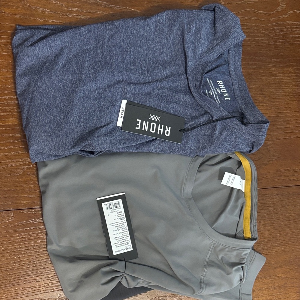 RHONE Heather Navy Short Sleeve Tee with Gray Performance Top